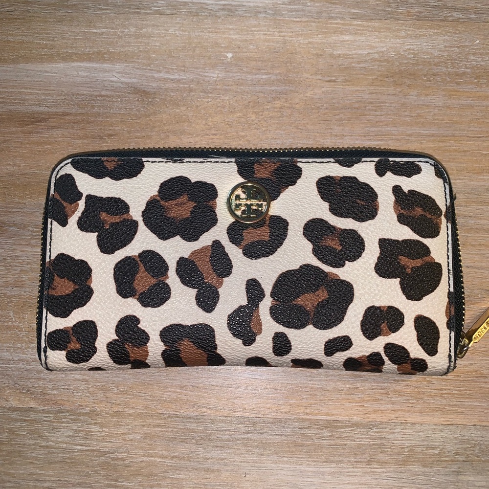 Tory Burch Wallet